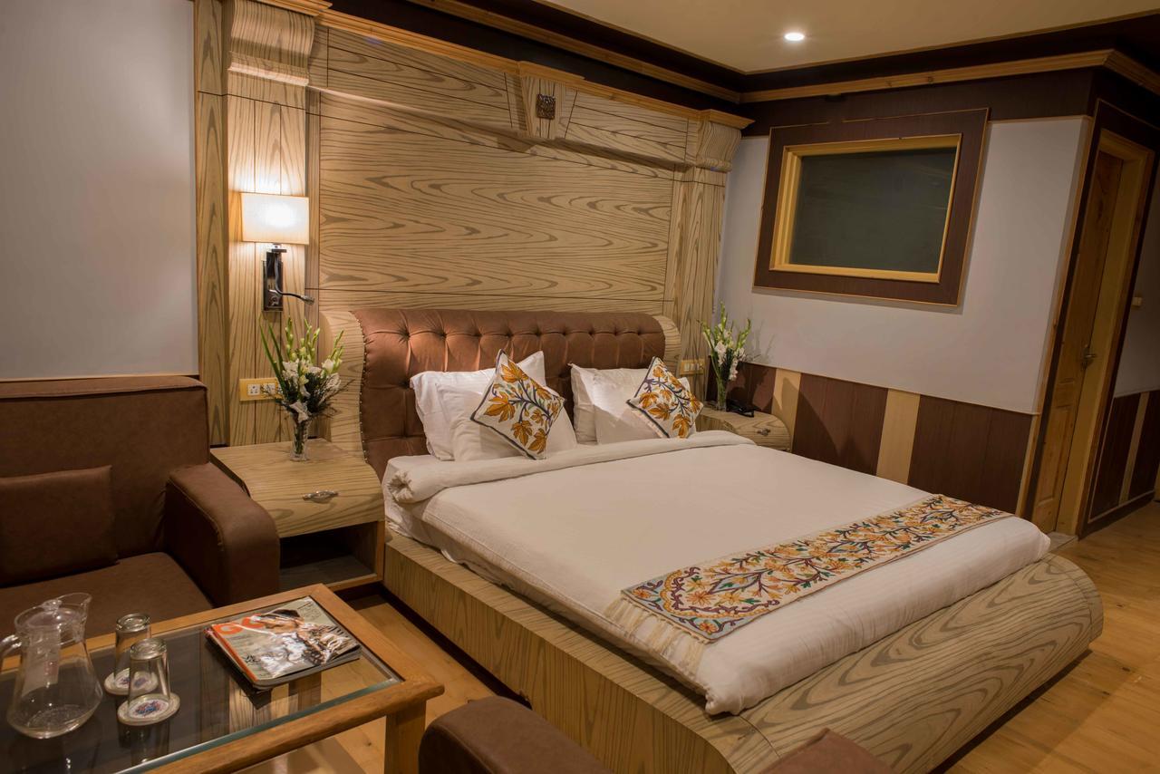 Hotel Imperial Resorts Sonāmarg Εξωτερικό φωτογραφία